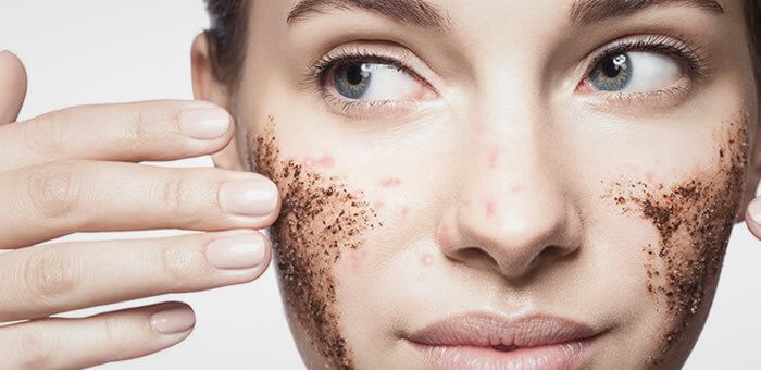 ¿Exfoliar o no exfoliar tu piel?